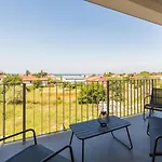 דירה Seaside & Golf